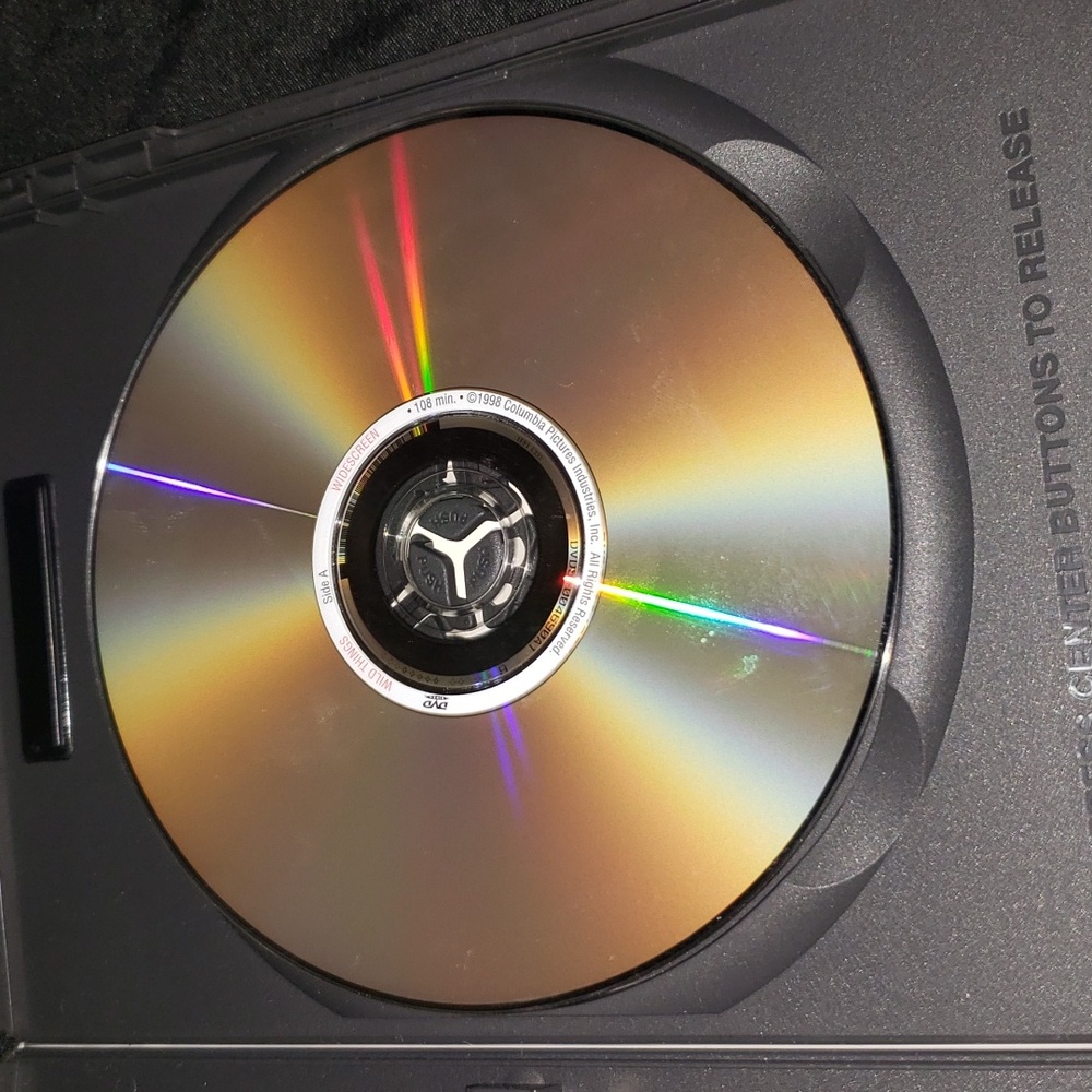 Multiple DVD's - Picture 5 of 9